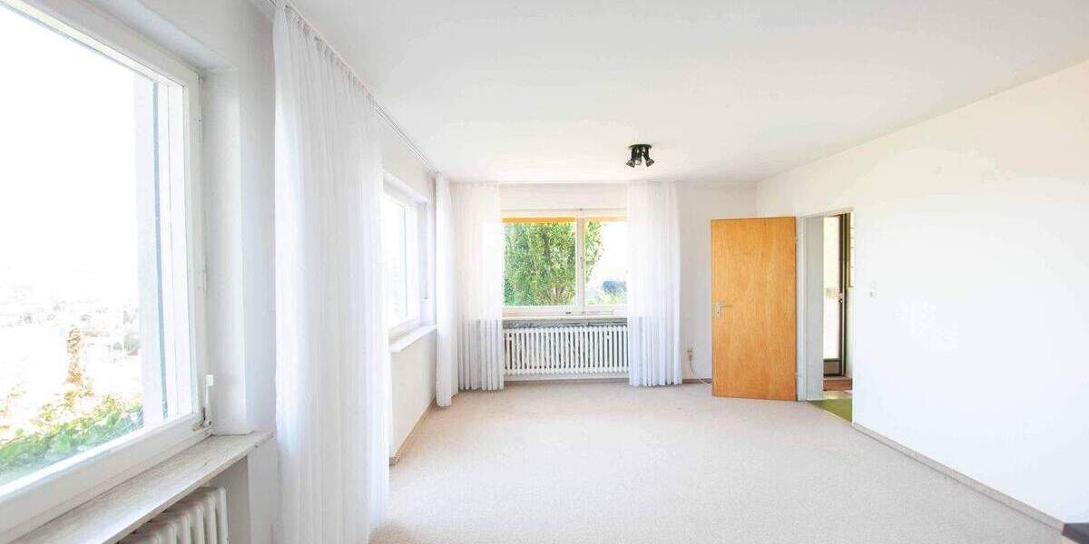 **RESERVIERT** Traumhafte Aussicht auf die Stadt - Architektenhaus Obere Zellerau 7 zimmer