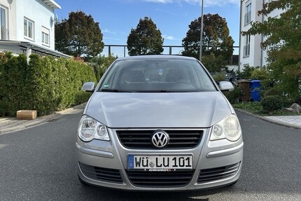 VW Polo 238.345 km 2.499 &euro; Würzburg 97070