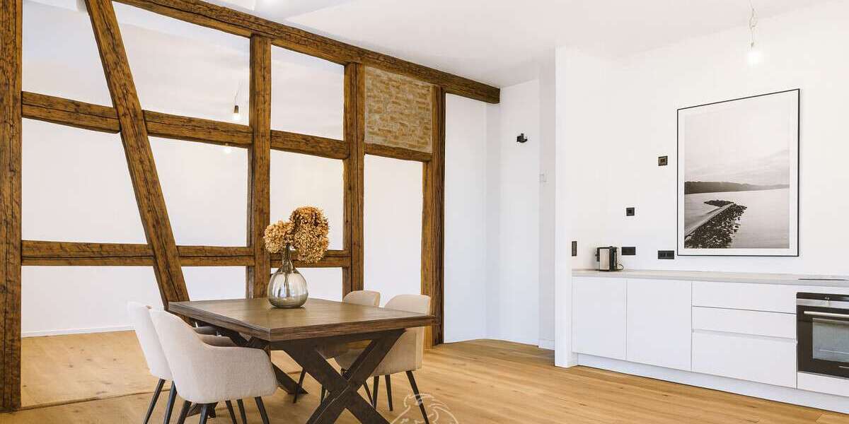 Haus zum Mieten in Veitshöchheim 2.250 € 178.5 m² 7 zimmer