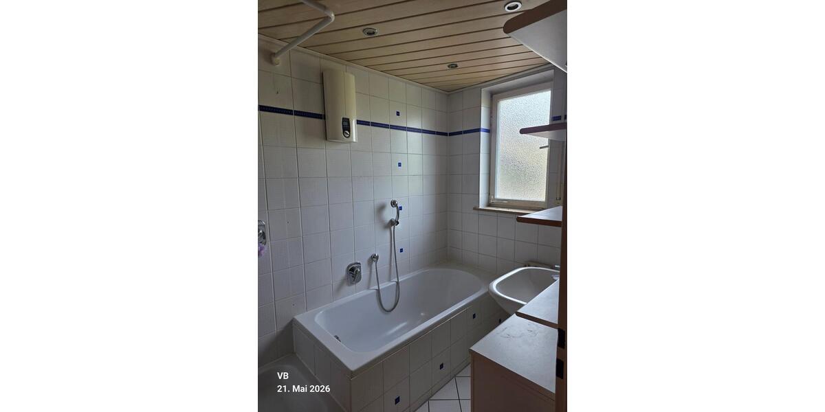 Mehrfamilienhaus, Wohnhaus Werbach - 10.5 Zimmer, 250 m&sup2;, 298.000&euro; | Angebot:26829286
