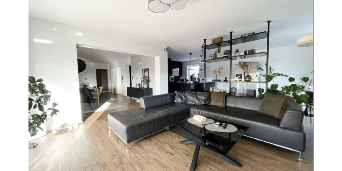 Mehrfamilienhaus, Wohnhaus Kitzingen - 5 Zimmer, 263 m&sup2;, 730.000&euro; | Angebot:26545318