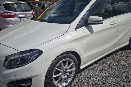 Mercedes-Benz B 180 59.000 km 14.700 &euro; Uettingen 97292