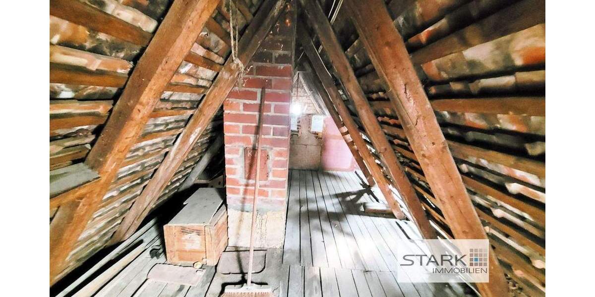 Mehrfamilienhaus, Wohnhaus Kirchheim - 7 Zimmer, 264.000&euro; | Angebot:26512826