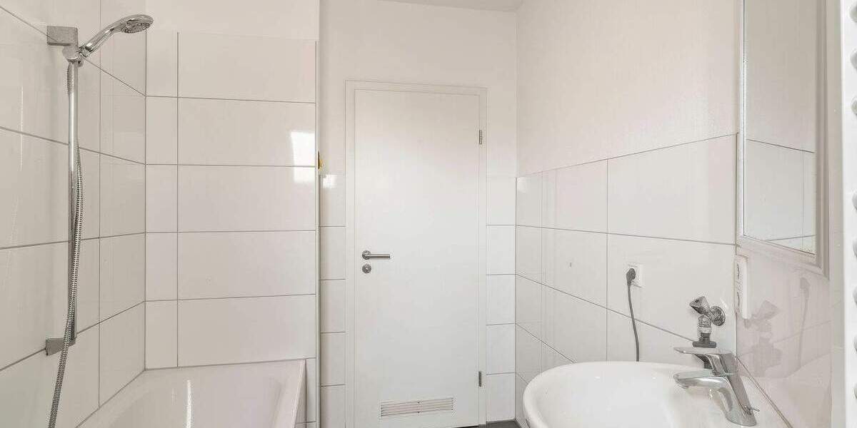 Etagenwohnung Würzburg Altstadt - 3 Zimmer, 69 m&sup2;, 330.000&euro; | Angebot:25692442