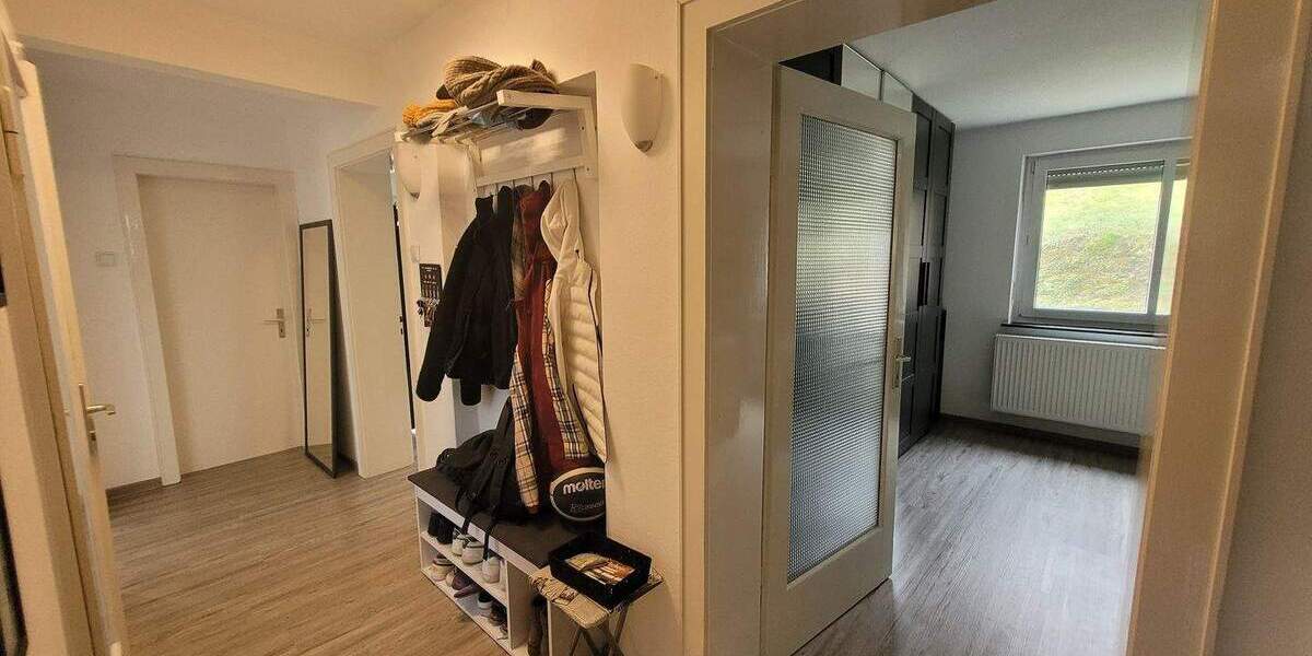 Etagenwohnung Gerbrunn - 3 Zimmer, 68 m&sup2;, 760&euro; | Angebot:26657143