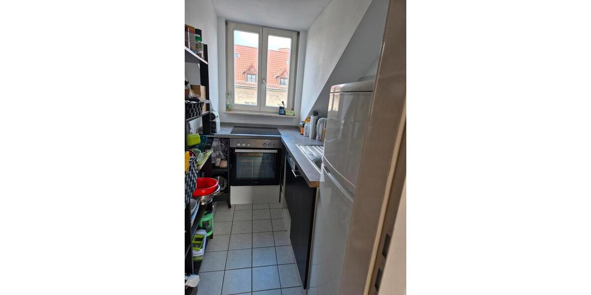 Dachgeschoßwohnung Würzburg Sanderau - 3 Zimmer, 62 m&sup2;, 855&euro; | Angebot:26489937