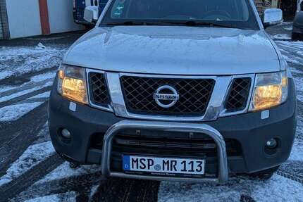Nissan Navara 280.000 km 12.500 &euro; Arnstein 97450