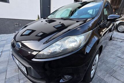 Ford Fiesta 162.500 km 2.450 &euro; Würzburg 97076