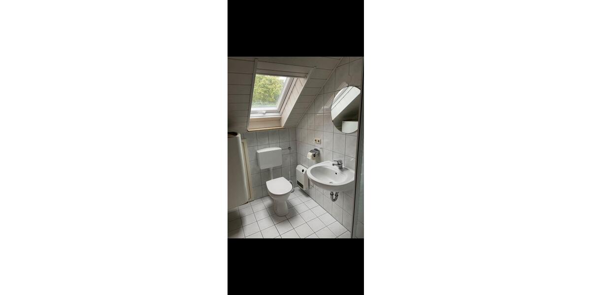 Dachgeschoßwohnung Tauberbischofsheim - 2 Zimmer, 60 m&sup2;, 400&euro; | Angebot:26224737