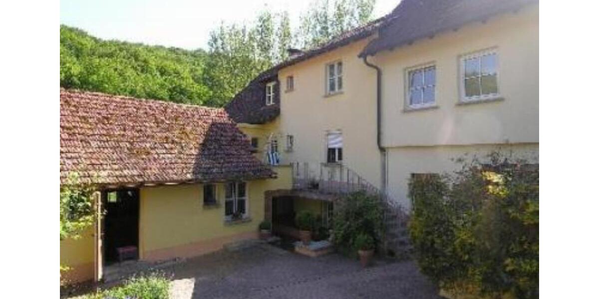 Maisonettenwohnung Retzstadt - 3.5 Zimmer, 150 m&sup2;, 1.250&euro; | Angebot:24876205