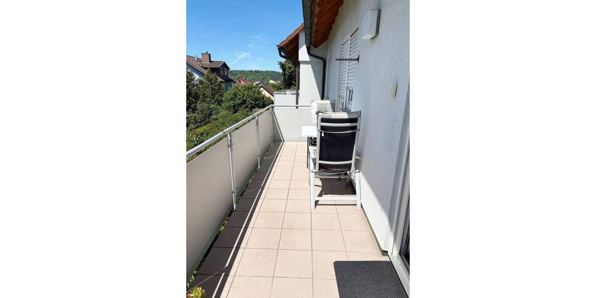 Etagenwohnung Eibelstadt - 3 Zimmer, 90 m&sup2;, 950&euro; | Angebot:26799087