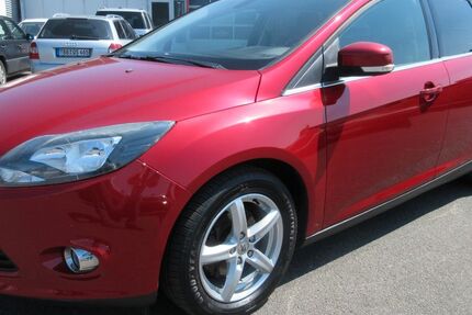 Ford Focus 164.800 km 4.999 &euro; Tauberbischofsheim 97941
