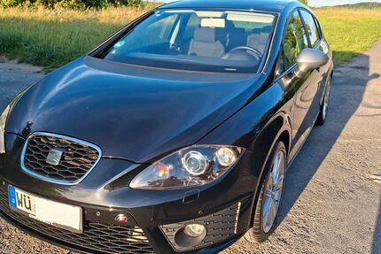 Seat Leon 193.000 km 4.650 &euro; Würzburg 97070