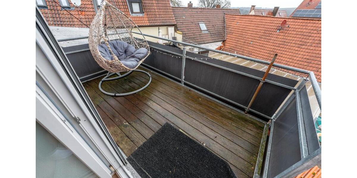 Dachgeschoßwohnung Albertshofen - 4.5 Zimmer, 160 m&sup2;, 1.280&euro; | Angebot:26442379