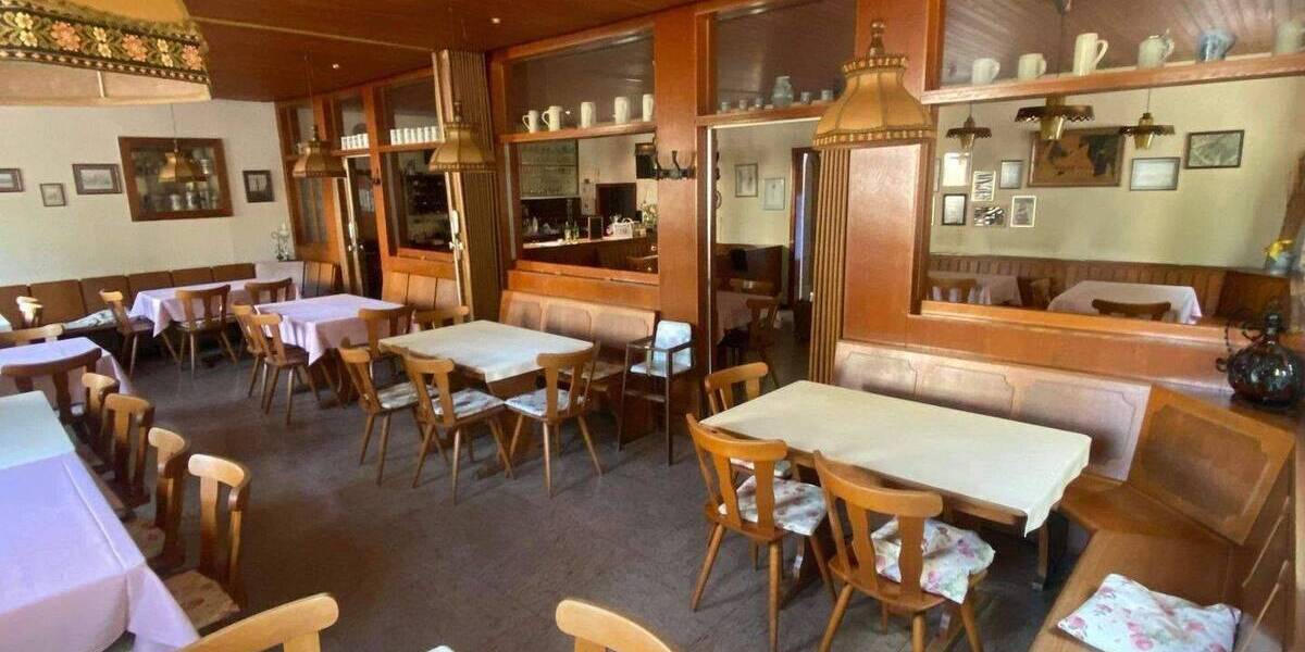 Mehrfamilienhaus, Wohnhaus Volkach - 9 Zimmer, 415.000&euro; | Angebot:26833577