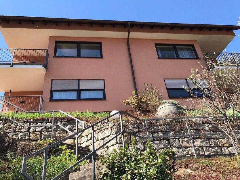 1,5 Zimmer Wohnung in ruhiger, stadtnaher Lage von Unterdürrbach