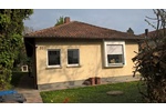 Freistehender Bungalow in ausgezeichneter Wohnlage mit großem, begrünten Garten 4 zimmer