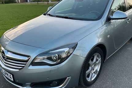 Opel Insignia 330.000 km 2.299 &euro; Estenfeld 97230