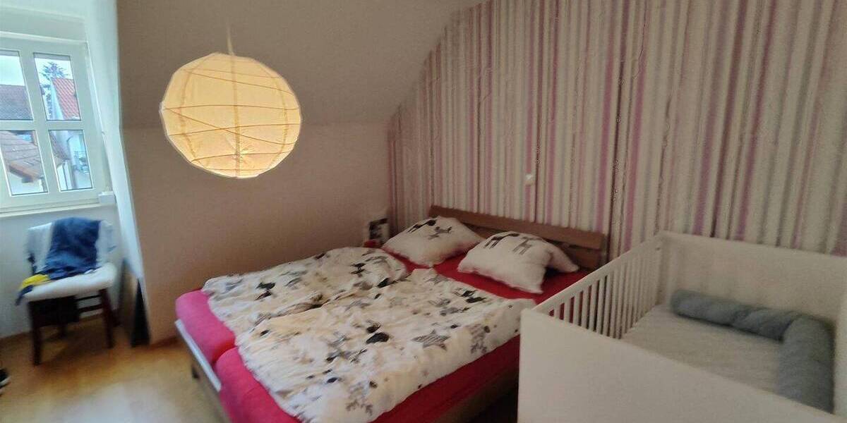 Etagenwohnung Tauberbischofsheim - 3 Zimmer, 83 m&sup2;, 210.000&euro; | Angebot:25802704