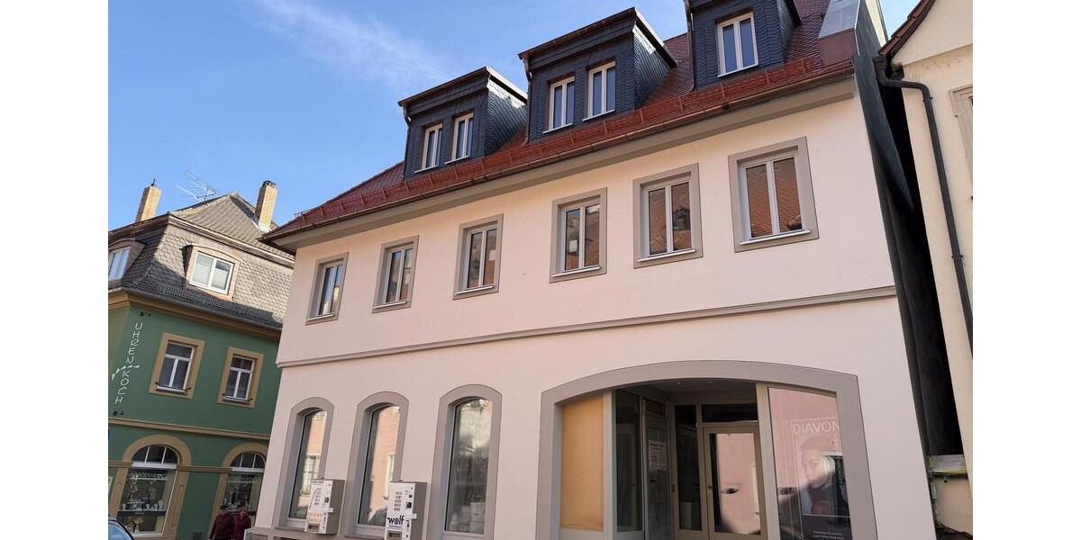 Etagenwohnung Volkach - 3 Zimmer, 100 m&sup2;, 1.200&euro; | Angebot:25405678