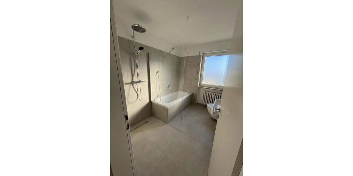 Etagenwohnung Würzburg Versbach - 4 Zimmer, 112 m&sup2;, 377.000&euro; | Angebot:25824683