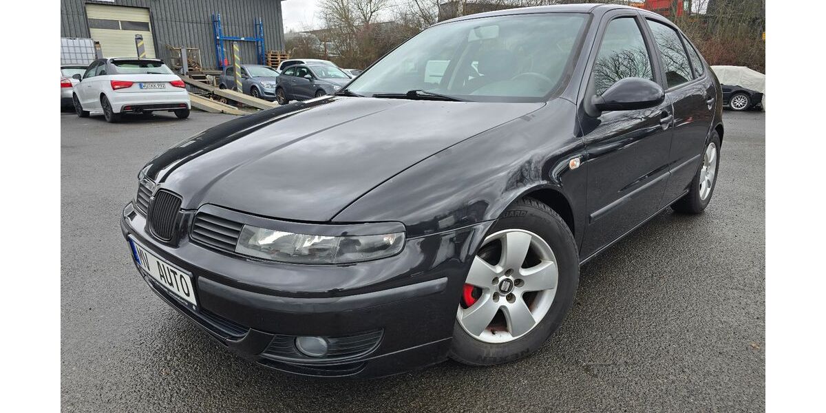 Seat Leon 136.100 km 2.000 &euro; Würzburg 97076