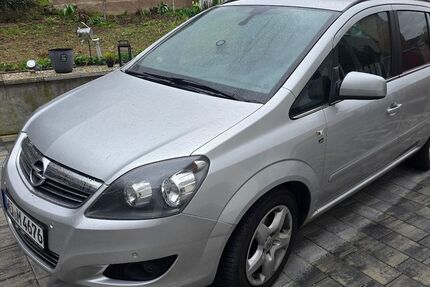 Opel Zafira 152.500 km 3.950 &euro; Würzburg 97076