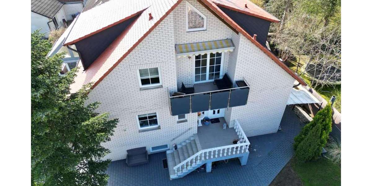 Einfamilienhaus Kitzingen - 7 Zimmer, 287 m&sup2;, 719.000&euro; | Angebot:25917101