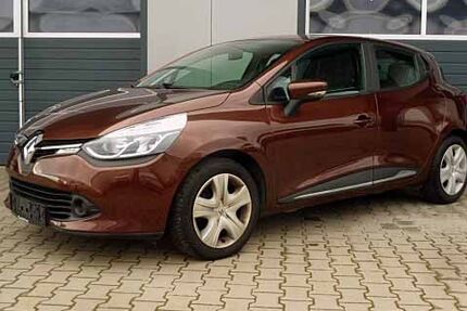 Renault Clio 122.100 km 6.480 &euro; Kist 97270