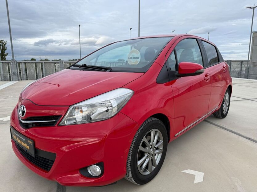 Toyota Yaris 40.000 km 8.900 € Würzburg 97082