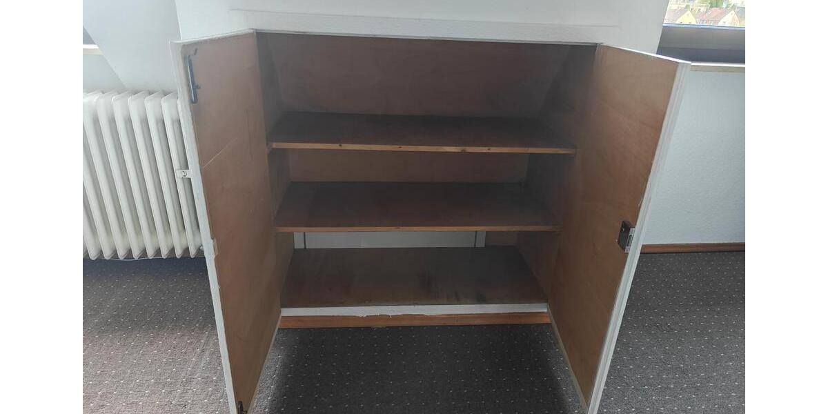 Dachgeschoßwohnung Höchberg - 1 Zimmer, 25 m&sup2;, 89.000&euro; | Angebot:26163916