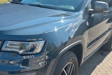 Jeep Grand Cherokee 98.000 km 25.900 &euro; Arnstein 97450