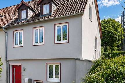 Haus Kitzingen - 7 Zimmer, 110 m&sup2;, 295.000&euro; | Angebot:26521640