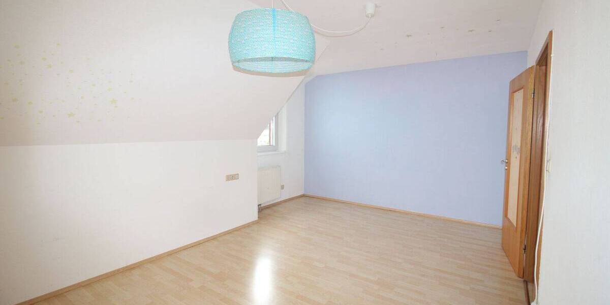 Doppelhaushälfte Ochsenfurt - 3 Zimmer, 75 m&sup2;, 319.000&euro; | Angebot:26835180