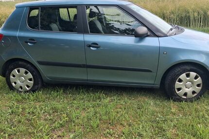 Skoda Fabia 242.000 km 1.499 &euro; Karsbach 97783