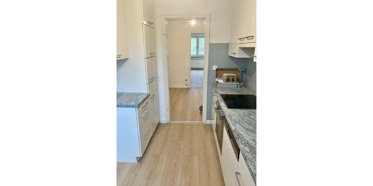 Etagenwohnung Würzburg Sanderau - 3 Zimmer, 78 m&sup2;, 1.070&euro; | Angebot:26478555