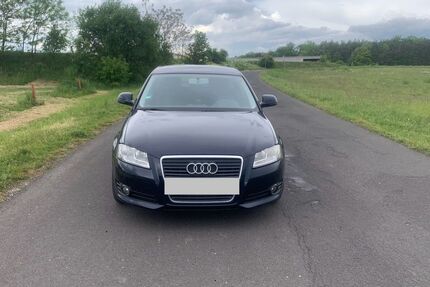 Audi A3 223.000 km 3.999 &euro; Zell am Main 97299