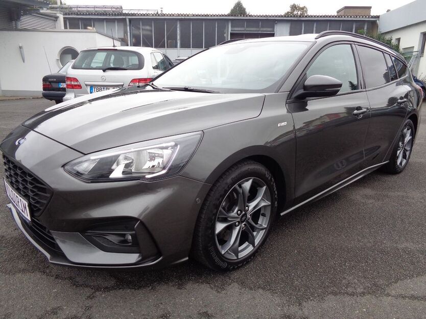 Ford Focus 103.000 km 10.899 € Tauberbischofsheim 97941