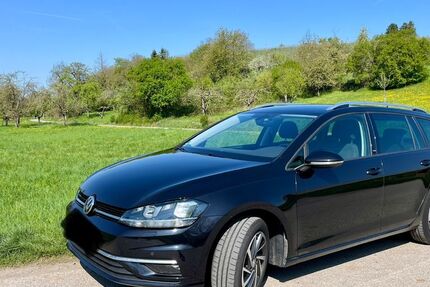 VW Golf 143.000 km 10.900 &euro; Bergtheim 97241