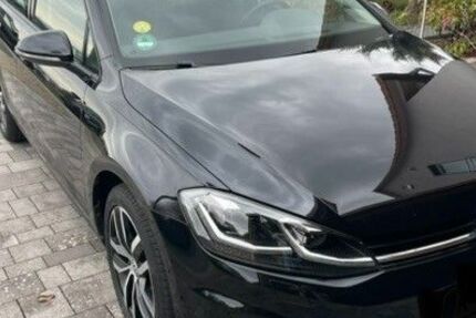 VW Golf 84.000 km 15.499 &euro; Dettelbach 97337