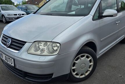 VW Touran 390.000 km 797 &euro; Würzburg 97076