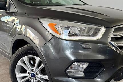 Ford Kuga 211.000 km 9.990 &euro; Würzburg 97080