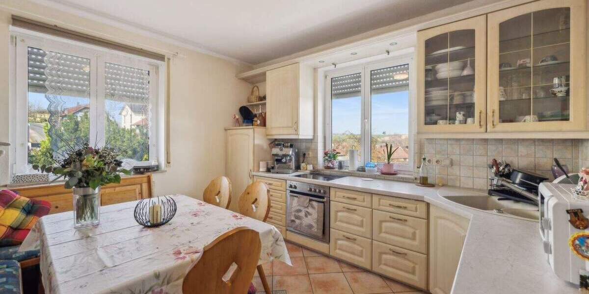 Etagenwohnung Esselbach Kredenbach - 2 Zimmer, 56 m&sup2;, 150.000&euro; | Angebot:25675058