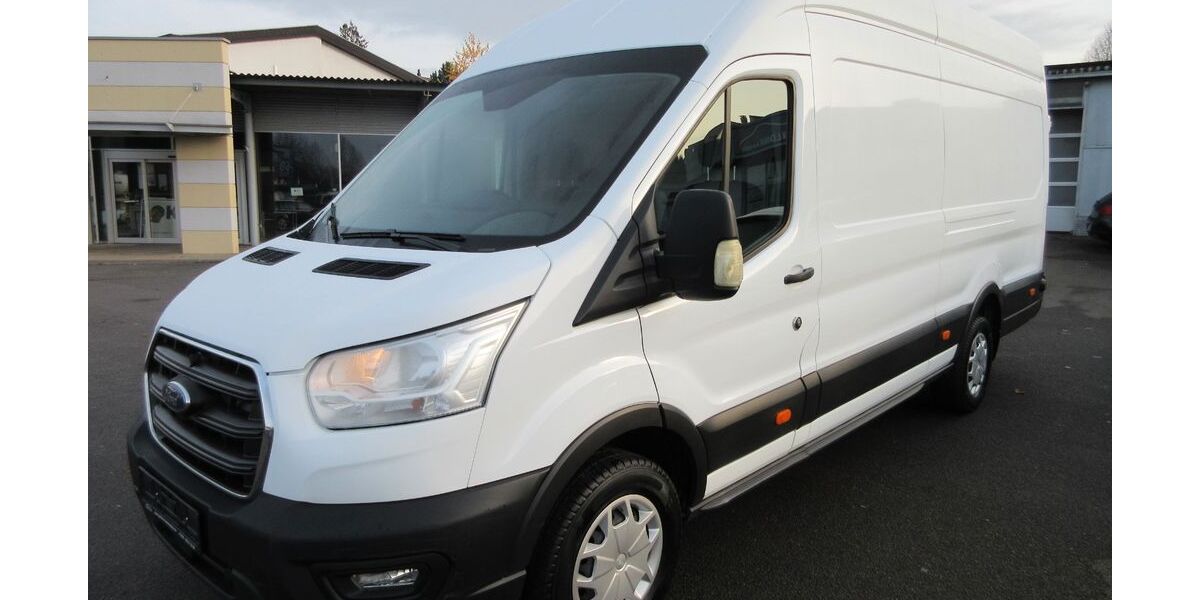 Ford Transit 107.800 km 15.999 &euro; Tauberbischofsheim 97941