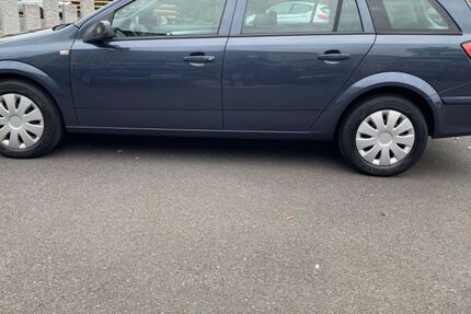 Opel Astra 168.043 km 2.680 € Volkach 97332