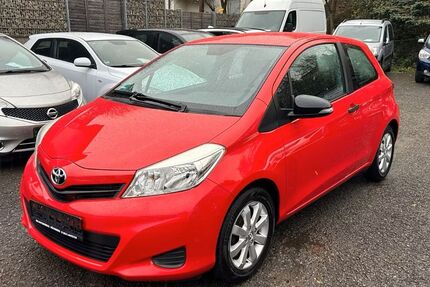 Toyota Yaris 160.900 km 3.950 &euro; Höchberg 97204