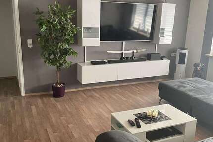 Haus Marktbreit - 11 Zimmer, 285 m&sup2;, 489.000&euro; | Angebot:24549004