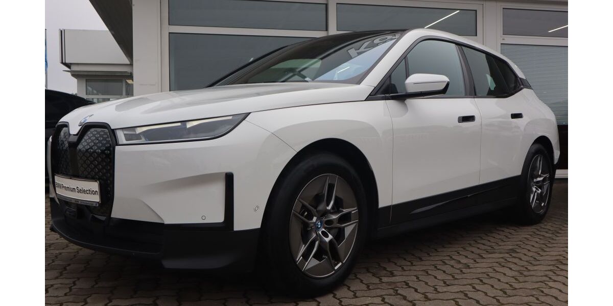 BMW iX 84.526 km 53.490 &euro; Karlstadt 97753