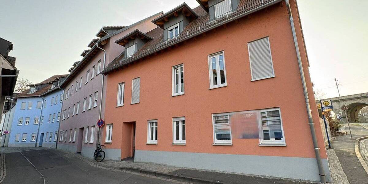 Mehrfamilienhaus, Wohnhaus Kitzingen - 5 Zimmer, 1 m&sup2;, 4.050.000&euro; | Angebot:25985985