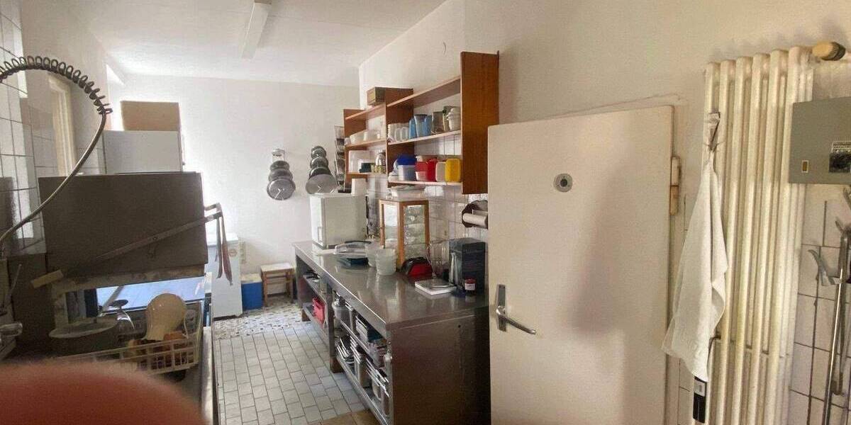 Mehrfamilienhaus, Wohnhaus Volkach - 9 Zimmer, 415.000&euro; | Angebot:26833577